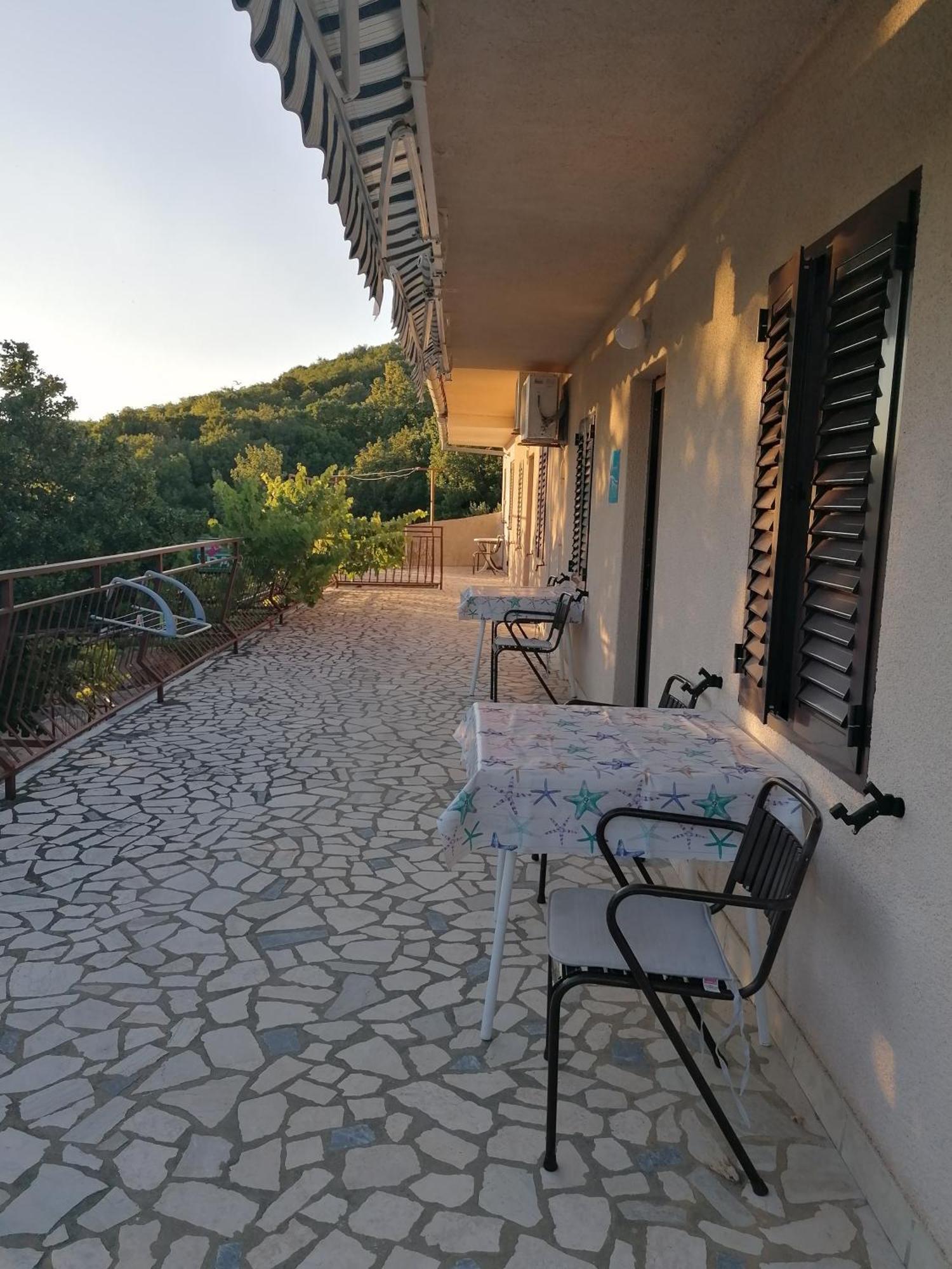 Apartments And Rooms Sanja Sibinj Krmpotski Bilik gambar